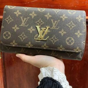 Lv cầm tay
